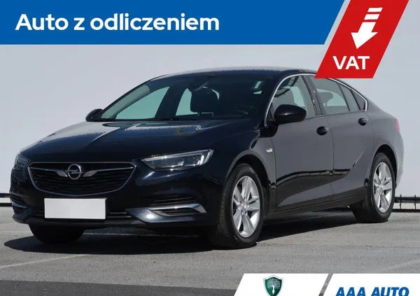 samochody osobowe Opel Insignia cena 63000 przebieg: 174649, rok produkcji 2019 z Pniewy